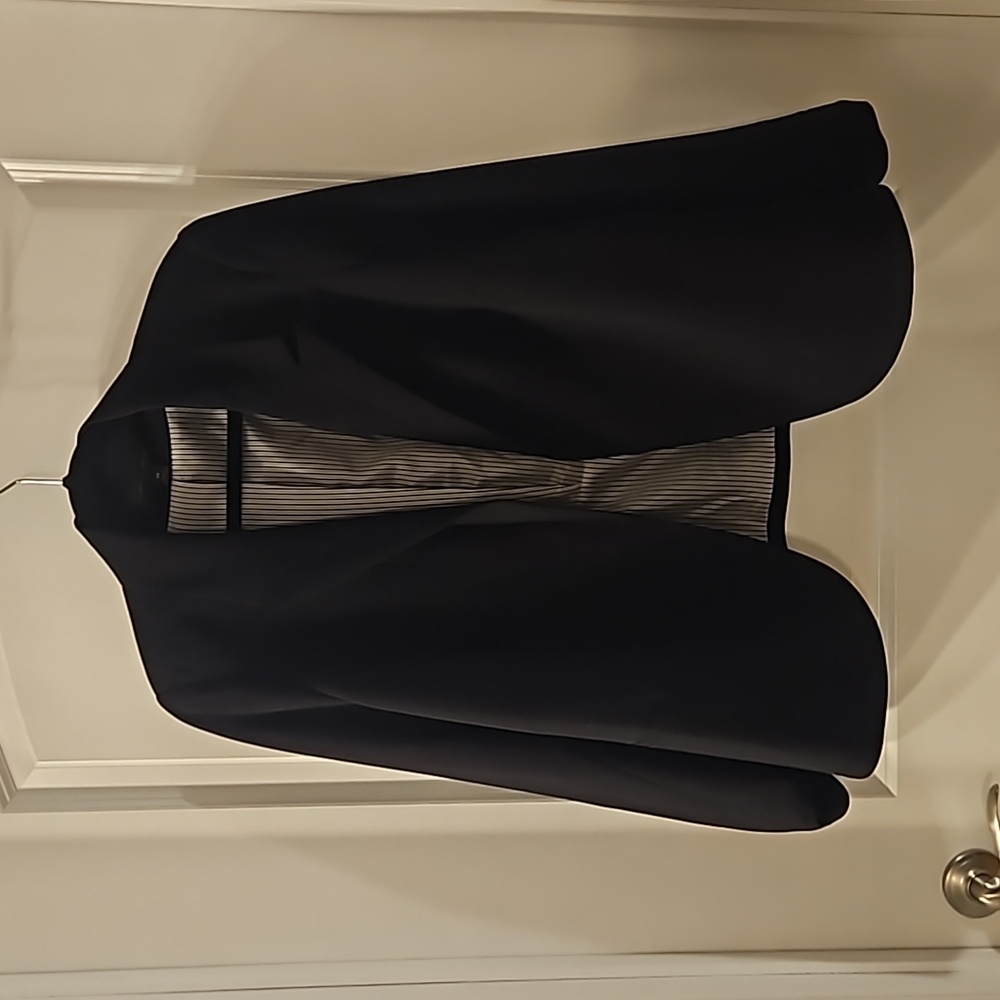 Professional Black Blazer - image 1